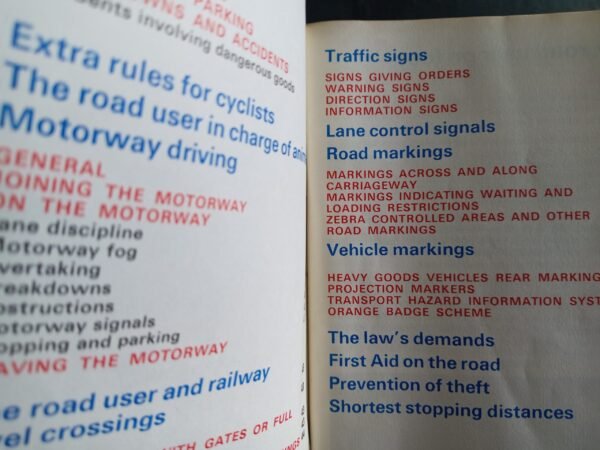 The Highway Code 1978: HMSO - Image 6